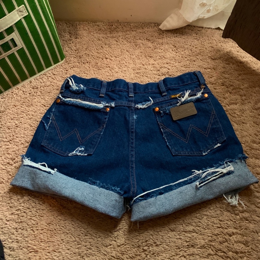 vintage high waisted wrangler cut offs